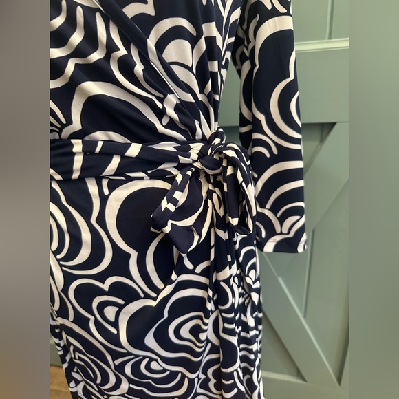 Banana Republic Wrap Dress - Picture 3 of 5